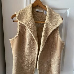 Dana Buchman vest